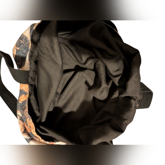 Ocean-Themed Tote Bag - Picture 2 of 3